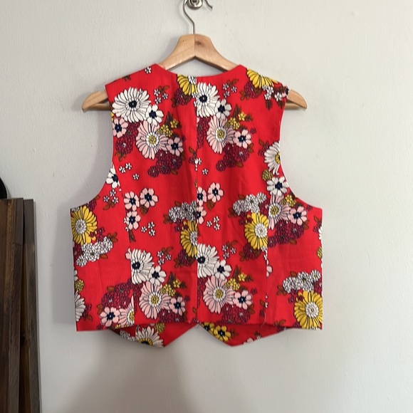 Modcloth Red Floral Splash of Inspiration Vest - Picture 4 of 4